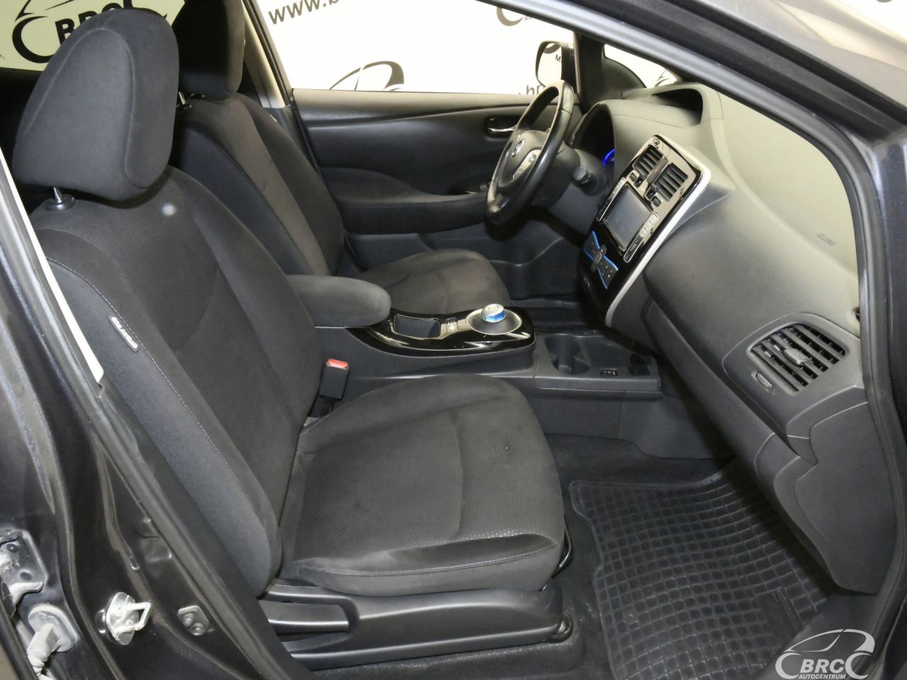 Nissan Leaf | 4