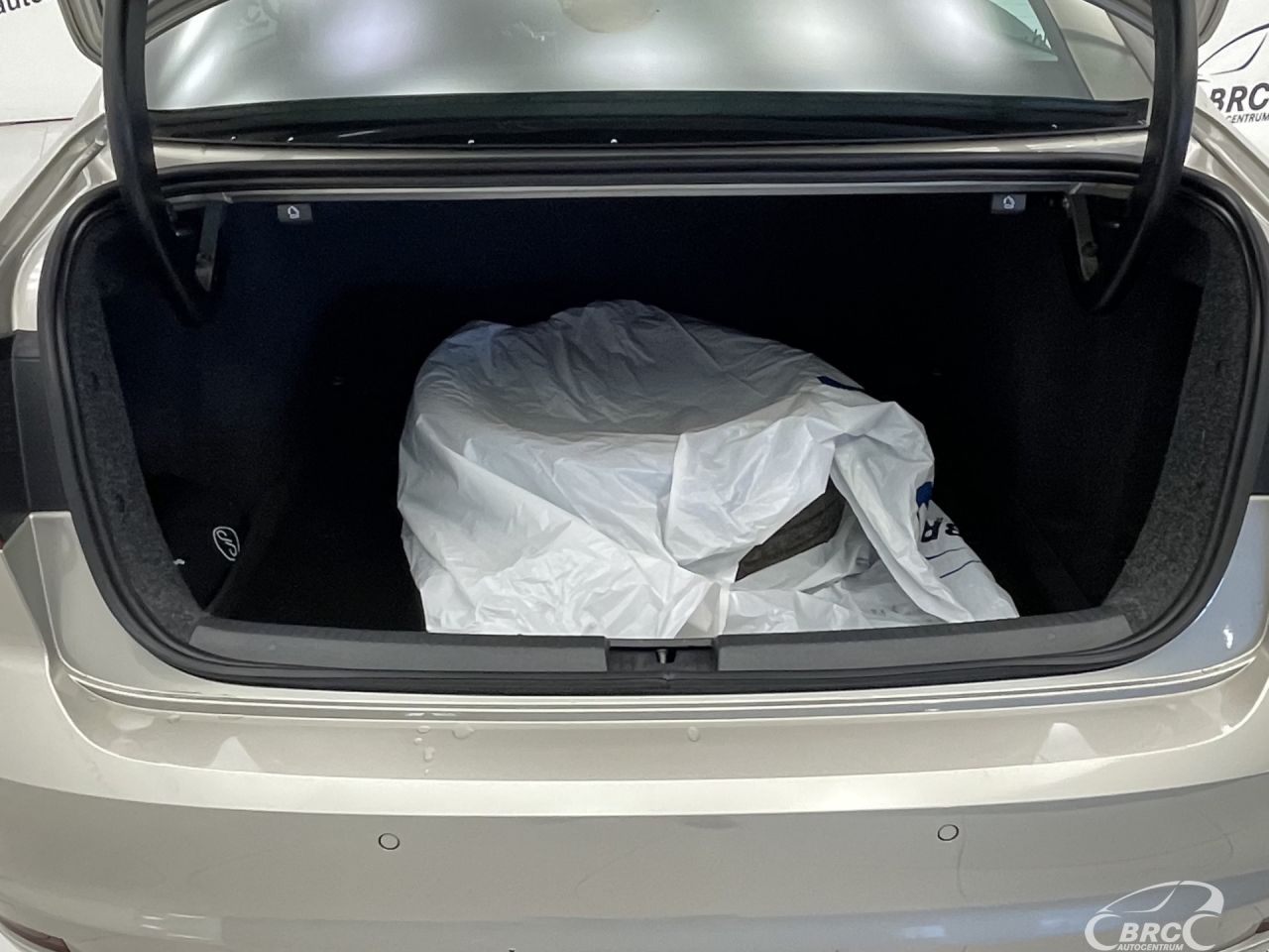 Volkswagen Jetta | 42