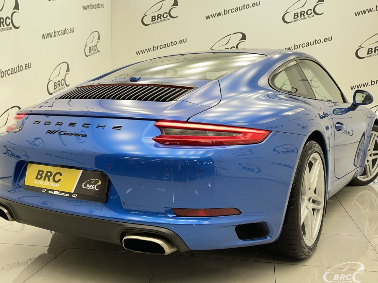 Porsche 911 | 83
