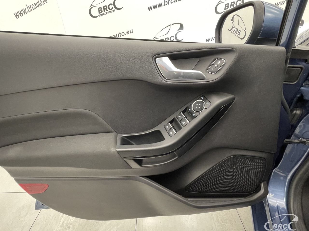 Ford Fiesta | 19