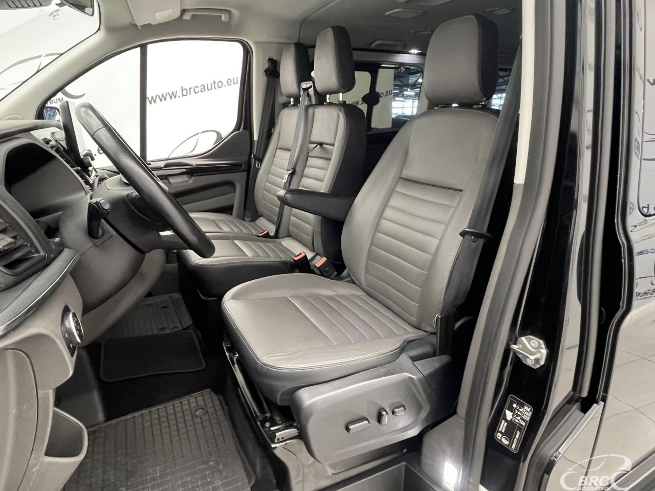 Ford Tourneo | 19
