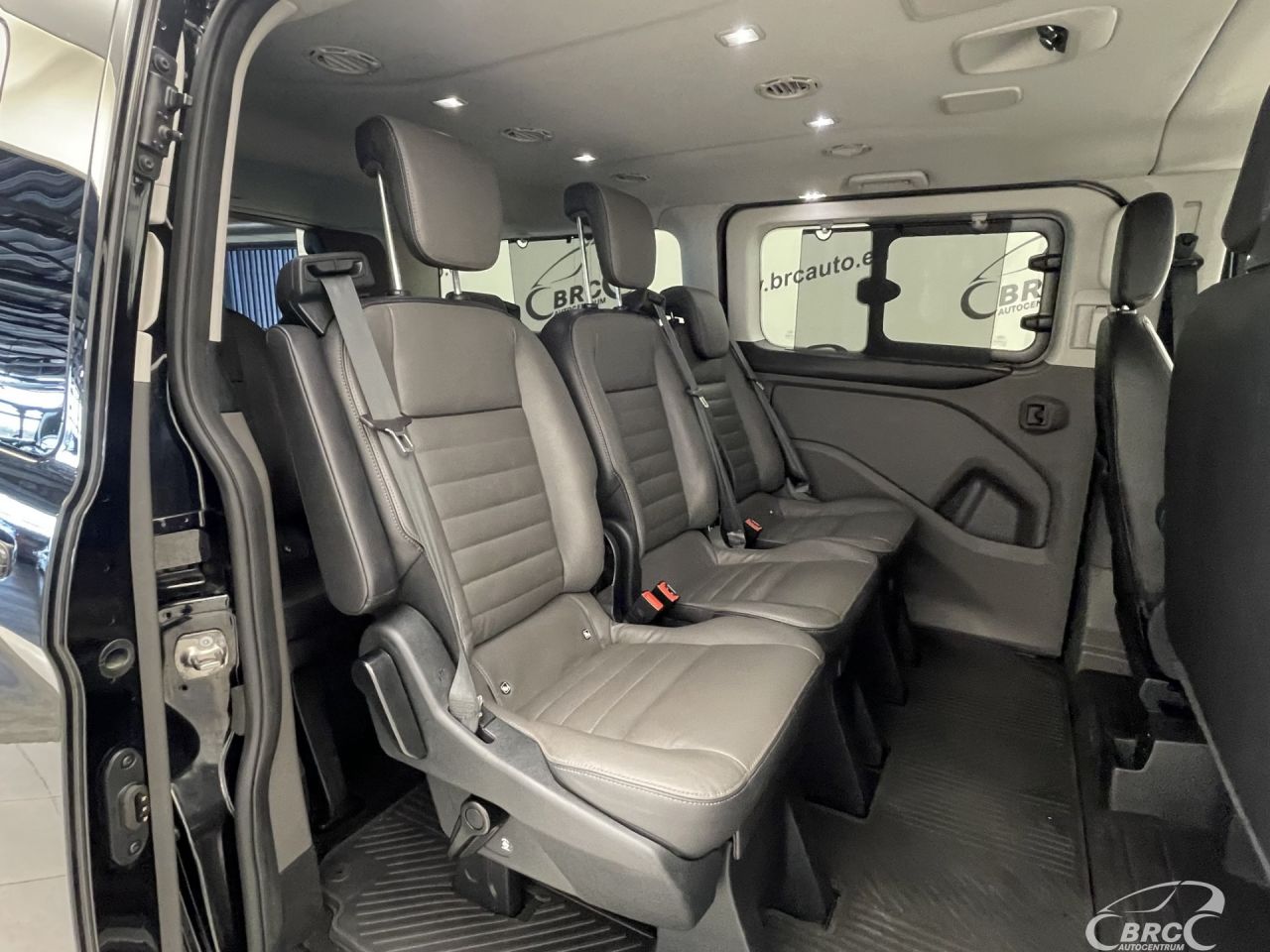 Ford Tourneo | 8