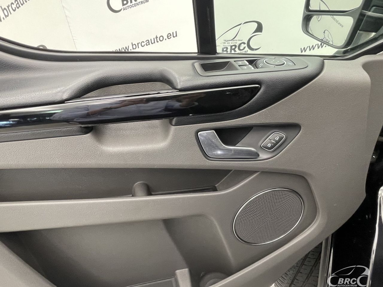 Ford Tourneo | 17