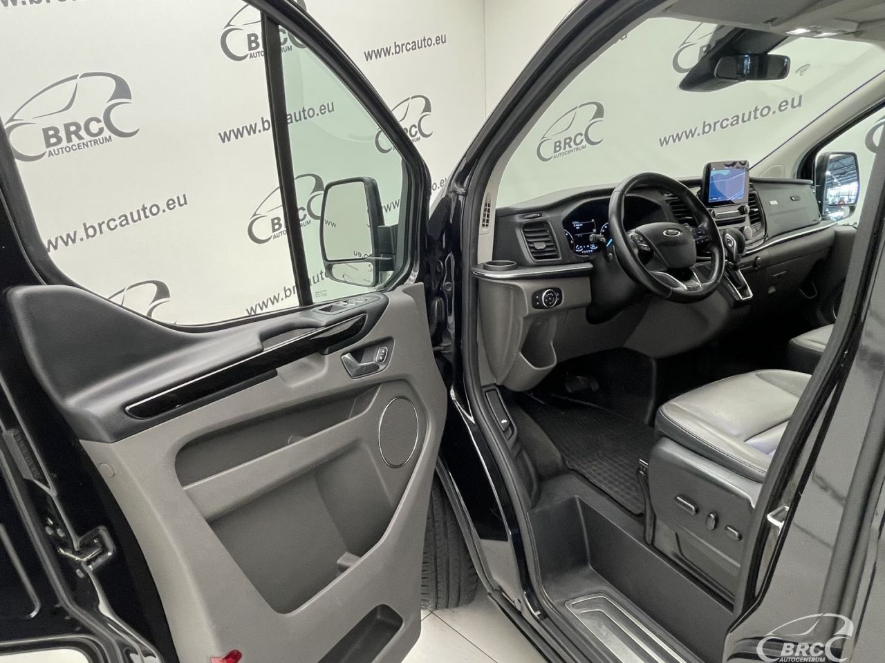 Ford Tourneo | 16