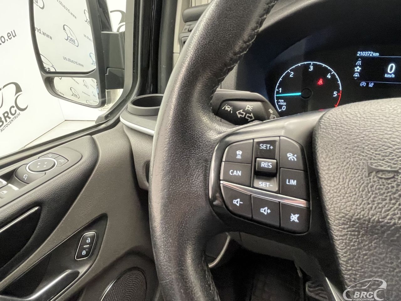 Ford Tourneo | 26