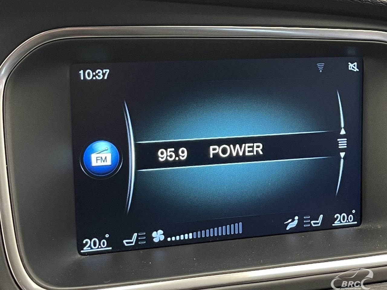 Volvo V40 | 31