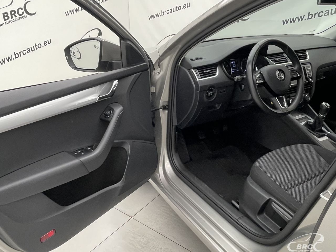 Skoda Octavia | 16