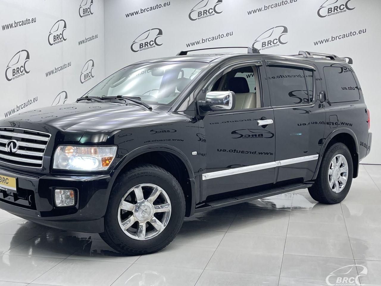 Infiniti QX56