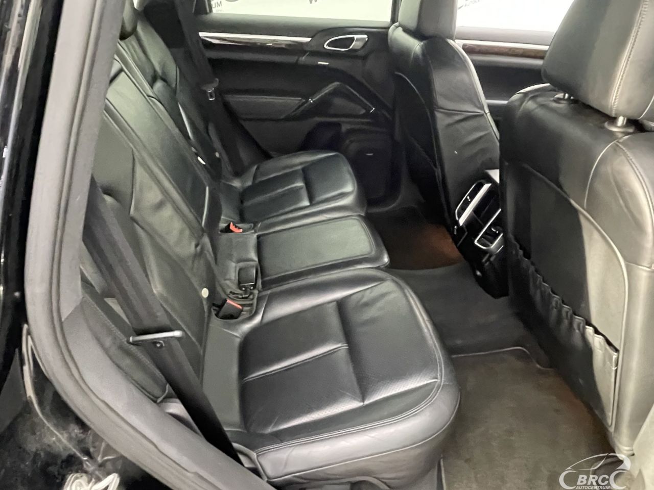 Porsche Cayenne | 10