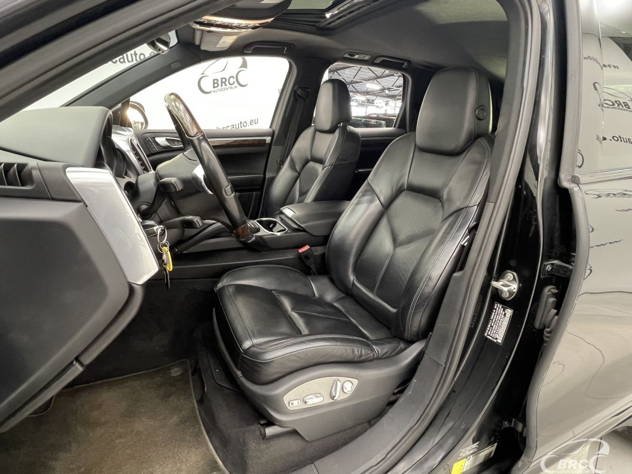 Porsche Cayenne | 23