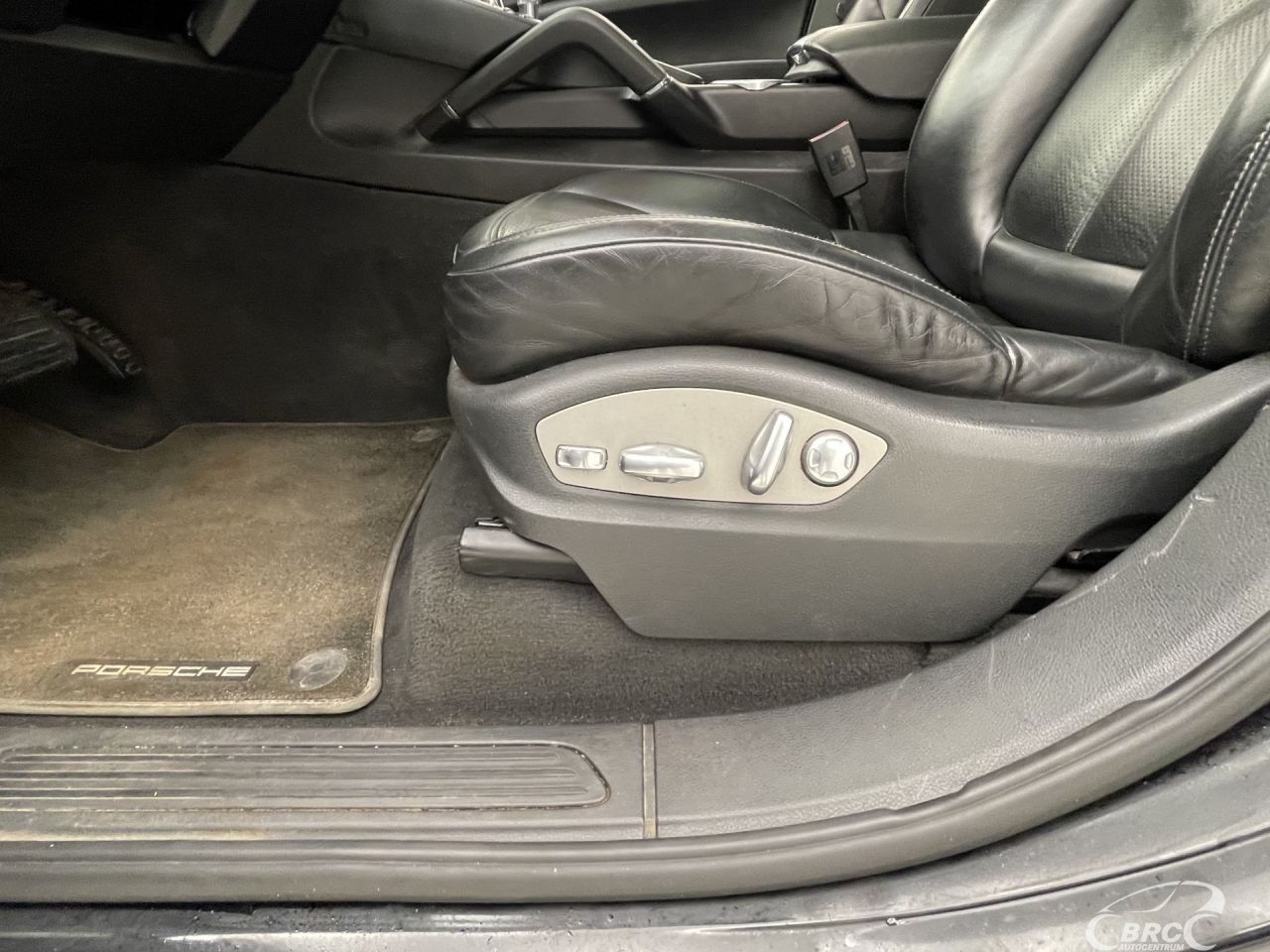 Porsche Cayenne | 22