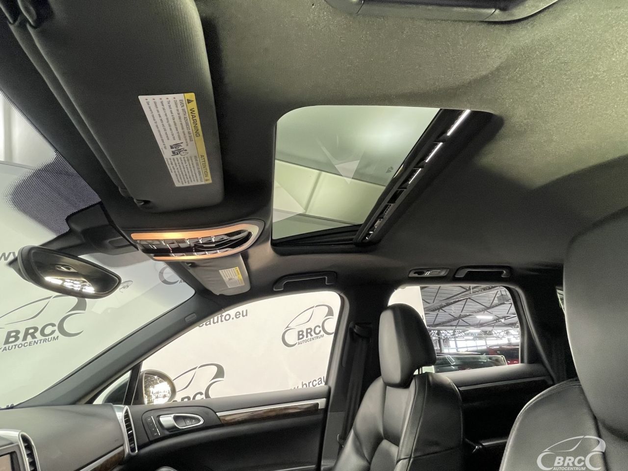 Porsche Cayenne | 25