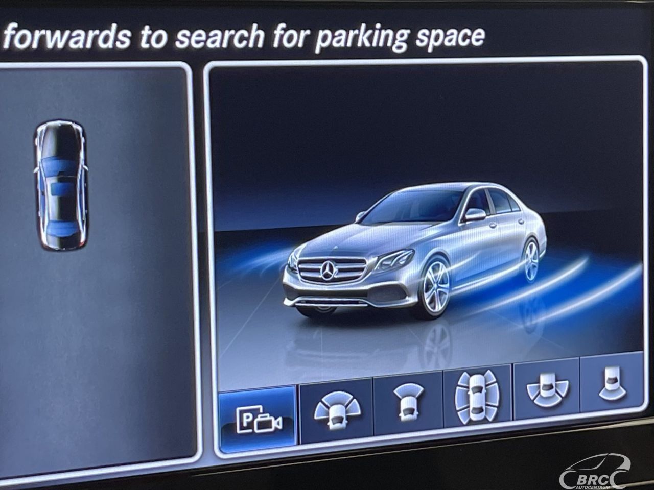 Mercedes-Benz E200 | 82