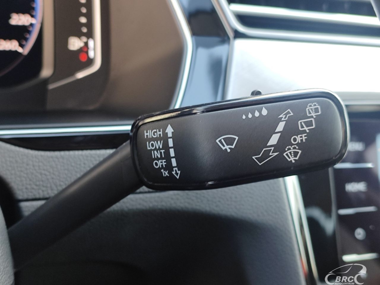 Volkswagen Passat | 32