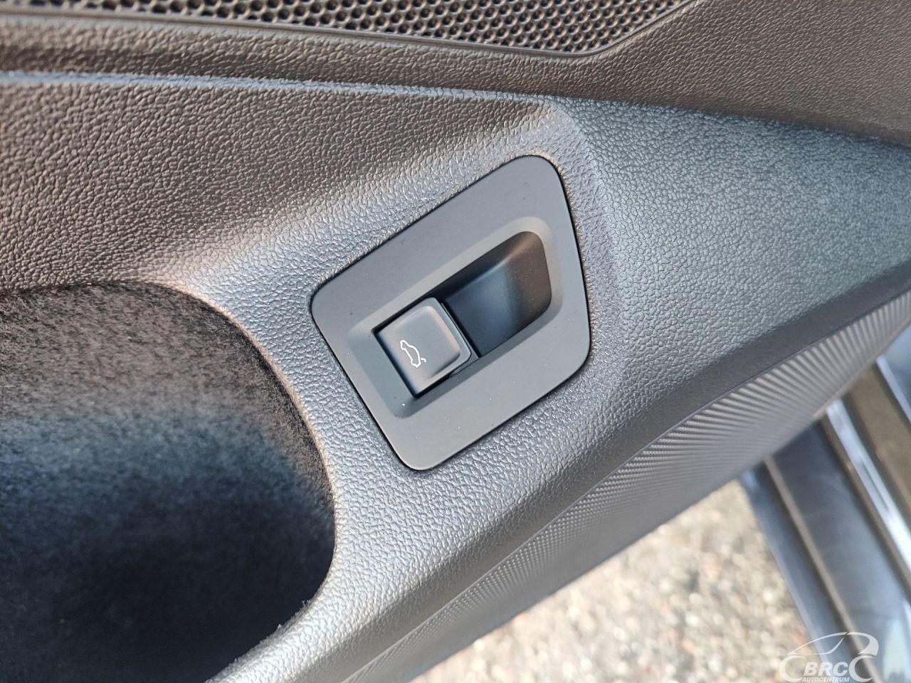 Volkswagen Passat | 21