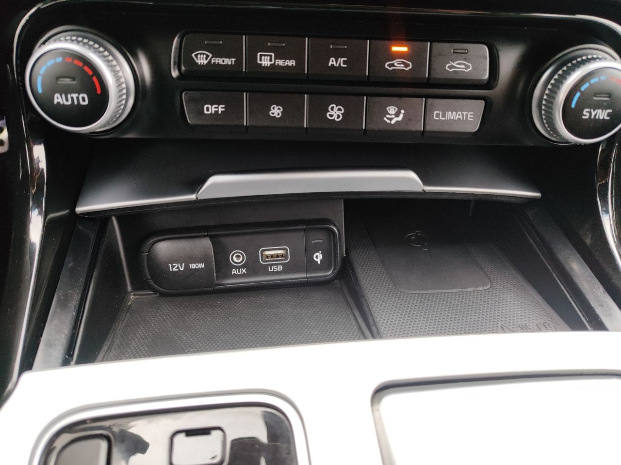 Kia Stinger | 43