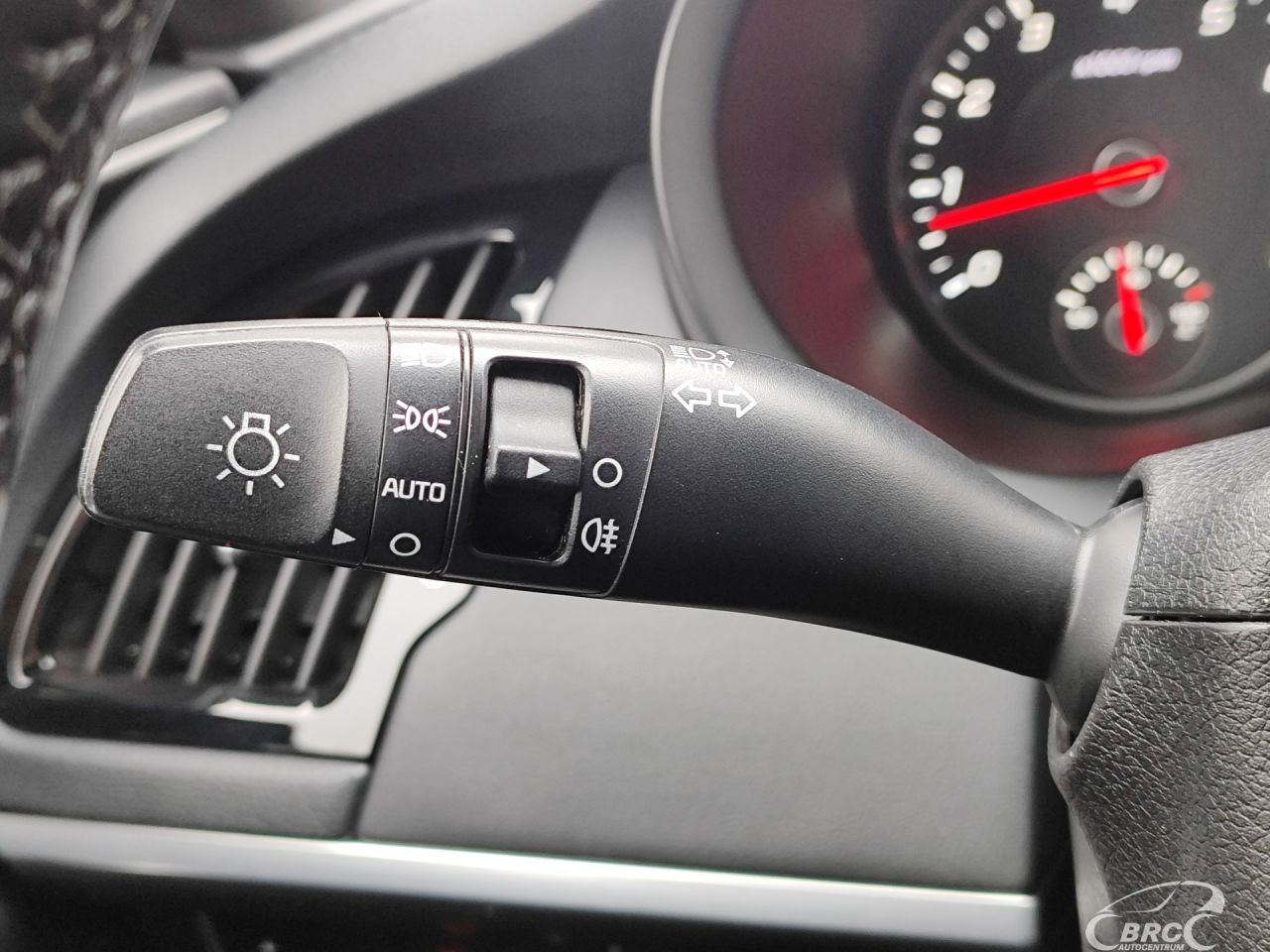 Kia Stinger | 34