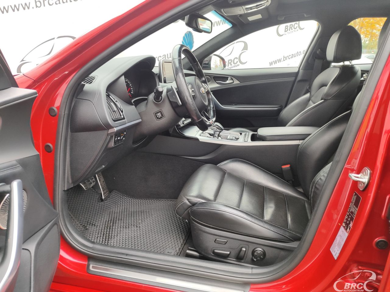 Kia Stinger | 25