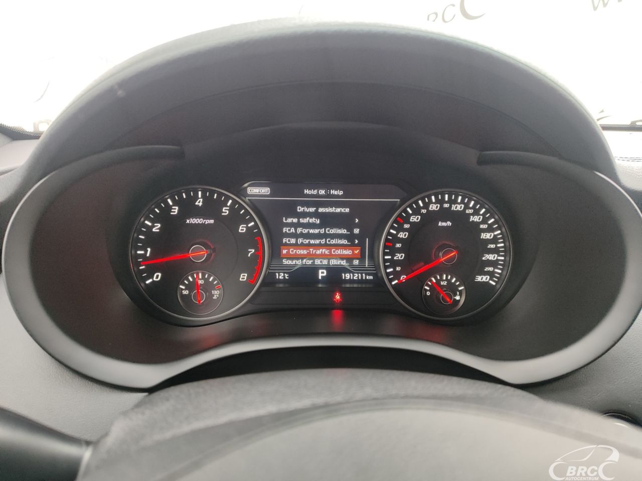 Kia Stinger | 38