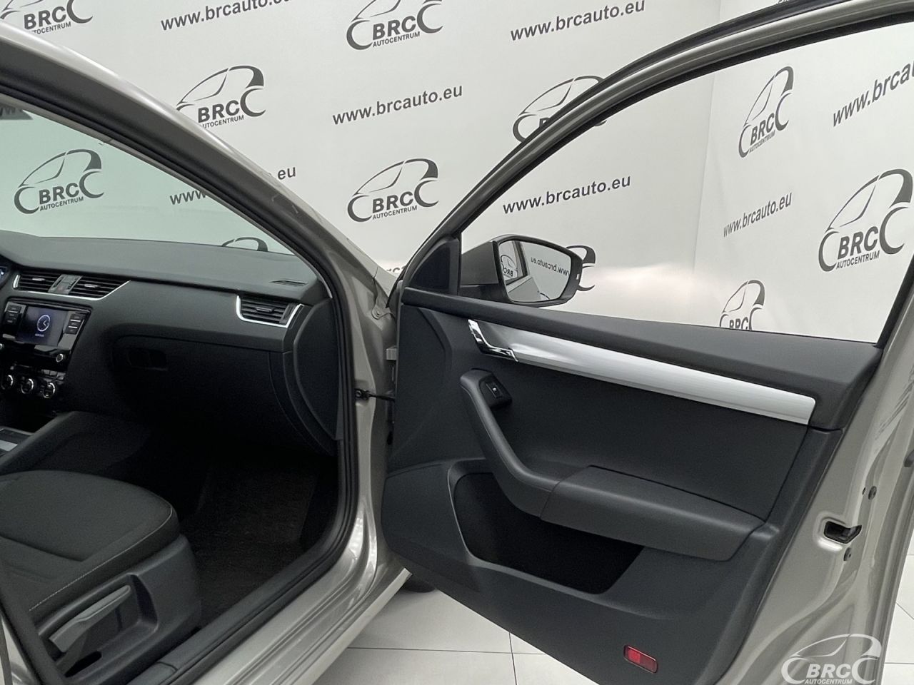 Skoda Octavia | 7