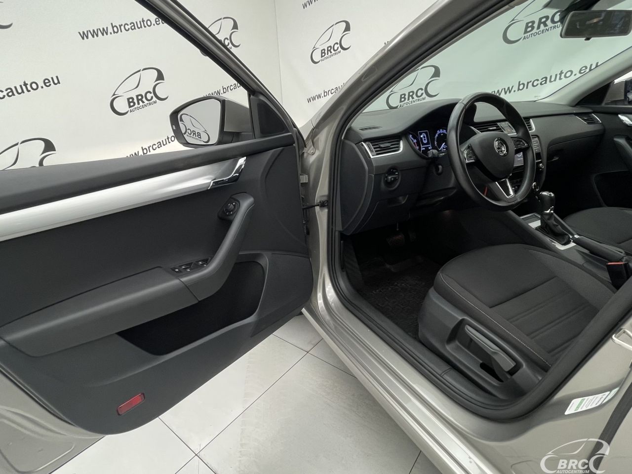 Skoda Octavia | 17