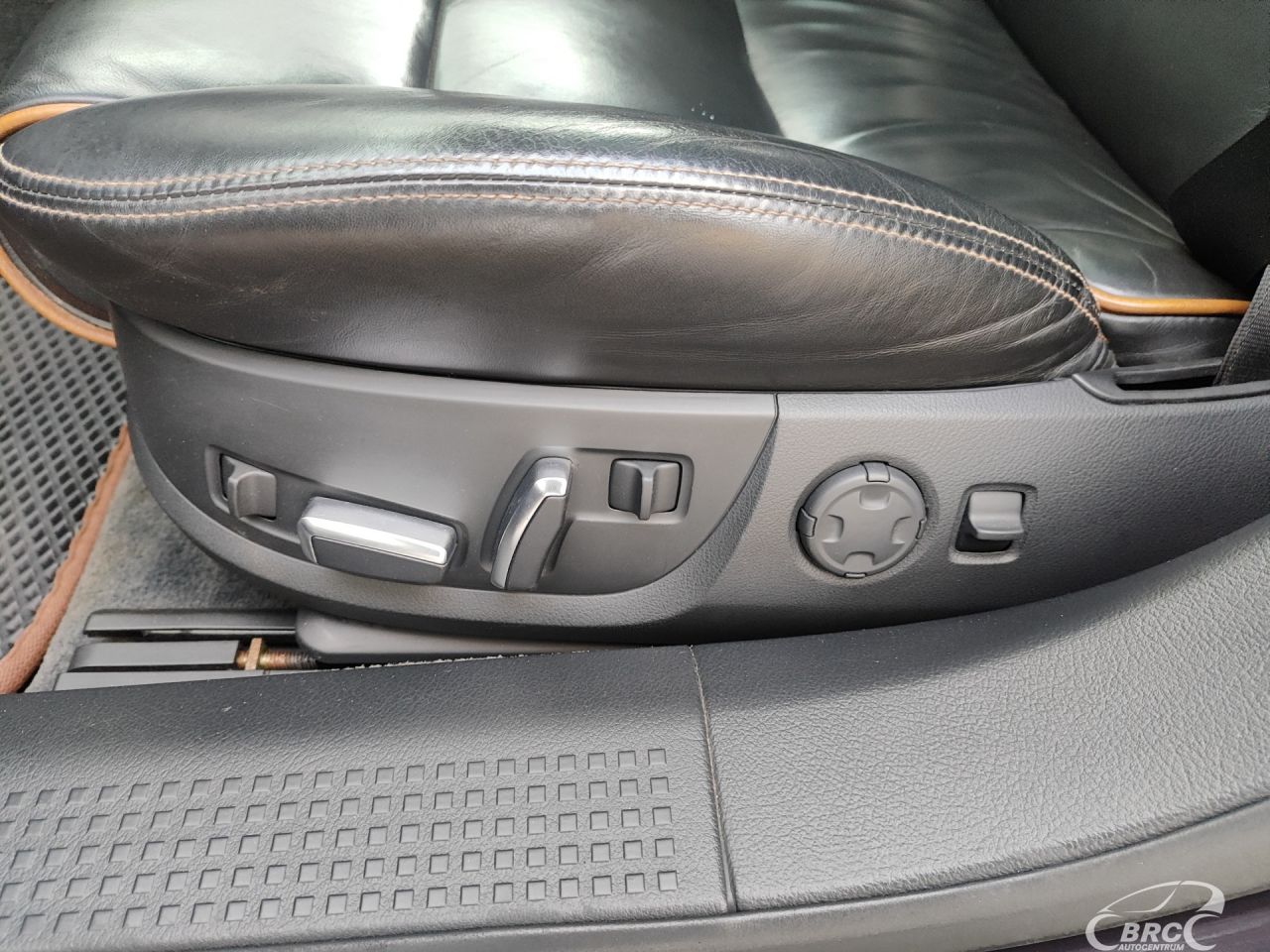 Audi A8 | 26