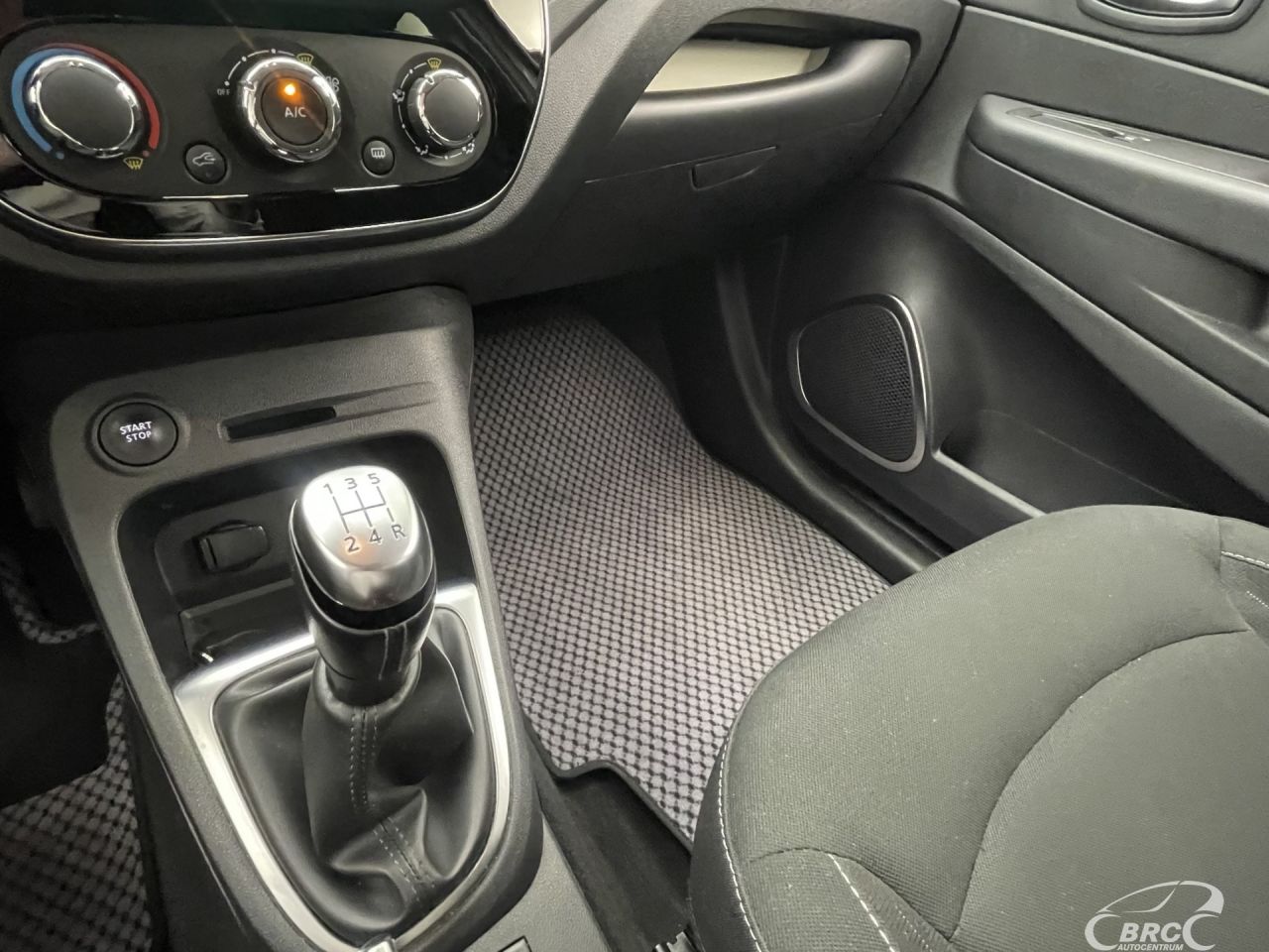 Renault Captur | 23