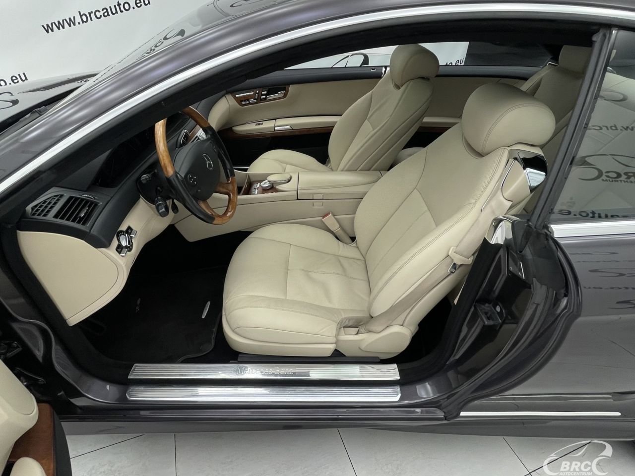 Mercedes-Benz CL500 | 22