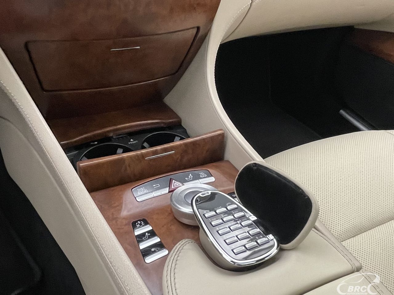 Mercedes-Benz CL500 | 27