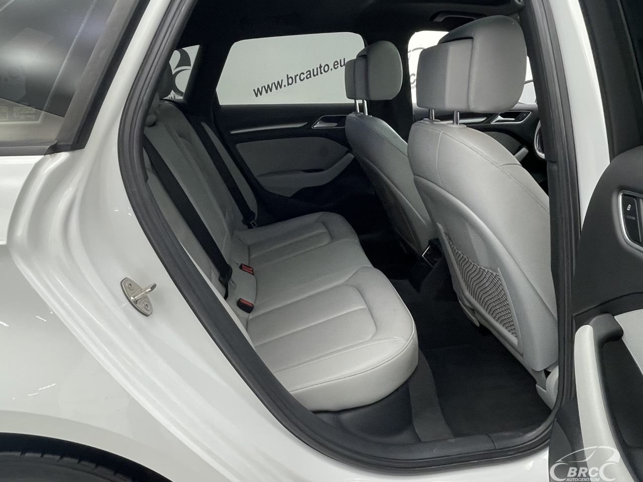 Audi A3 | 8