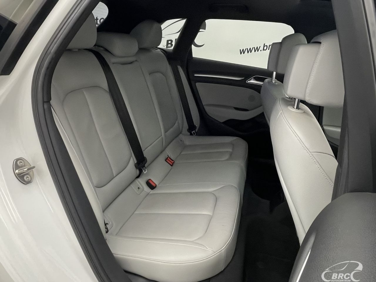 Audi A3 | 10