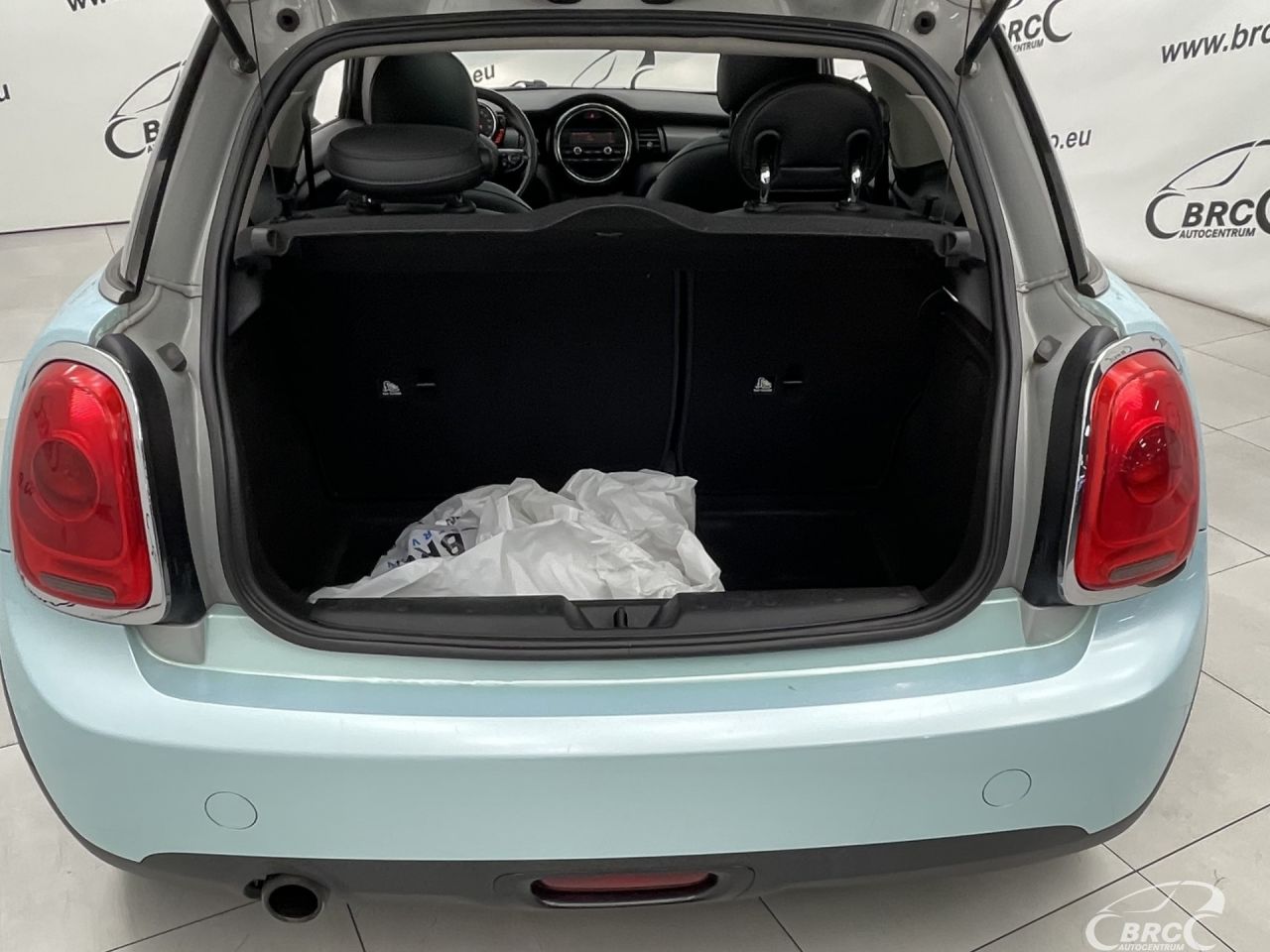 Mini Cooper | 32