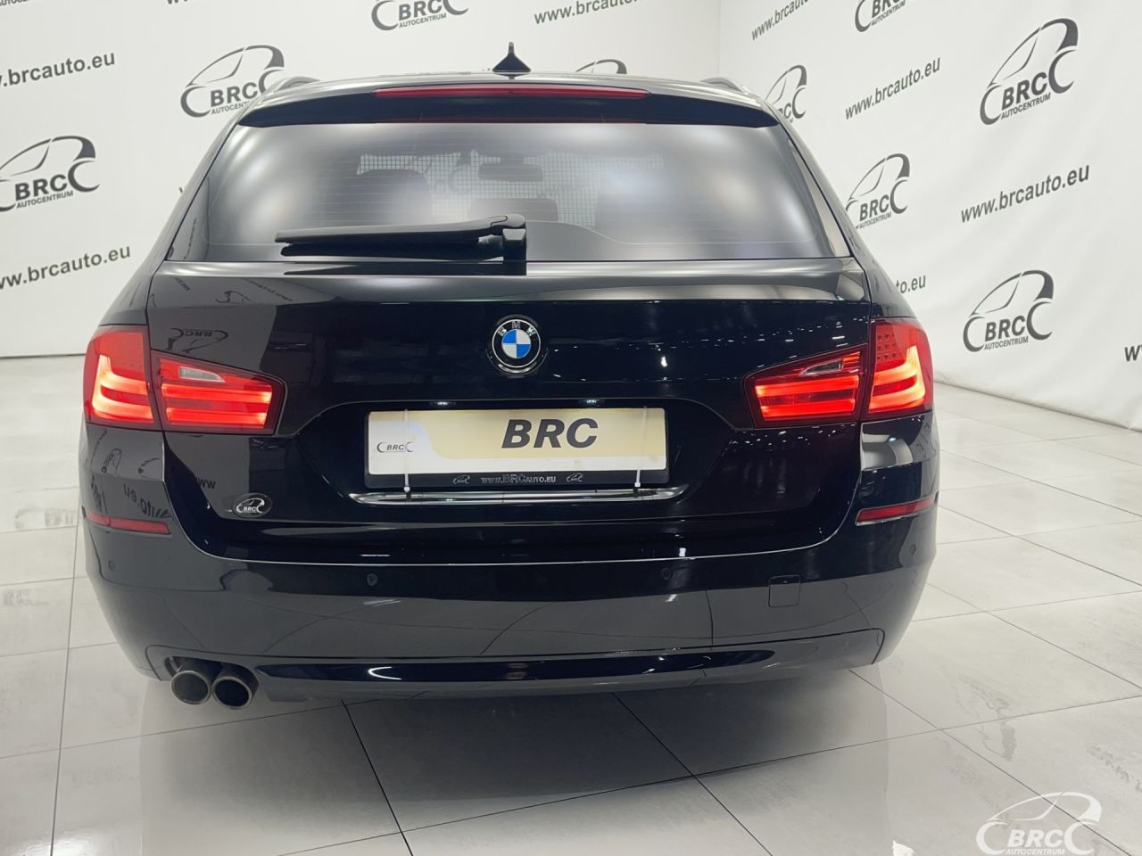 BMW 520 | 48