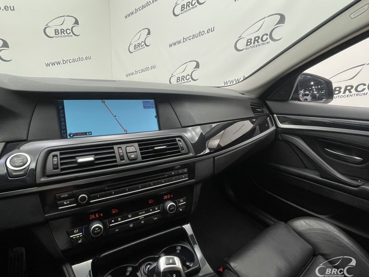 BMW 520 | 24