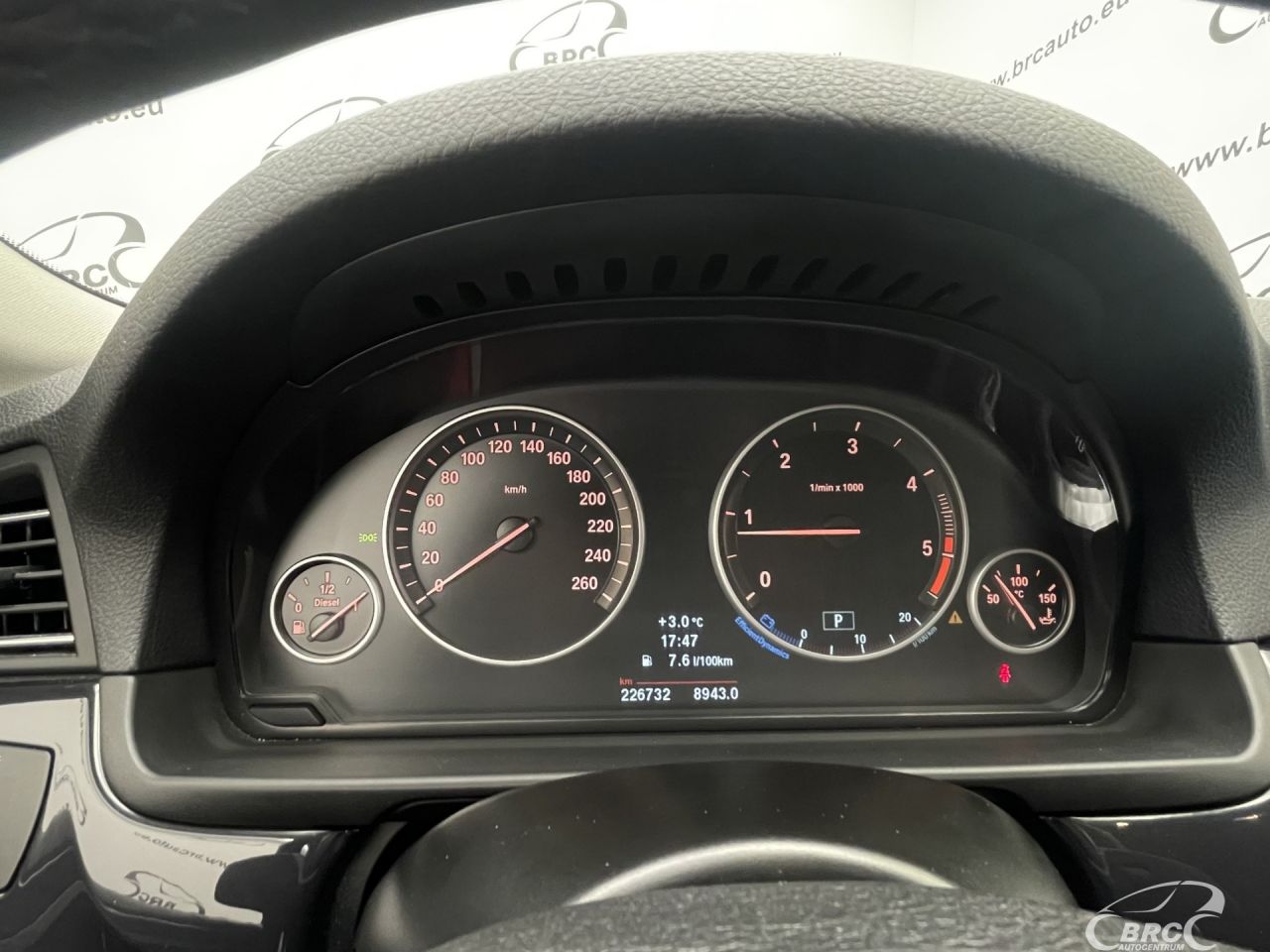 BMW 520 | 29