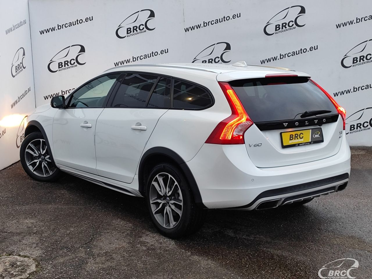 Volvo V60 | 38