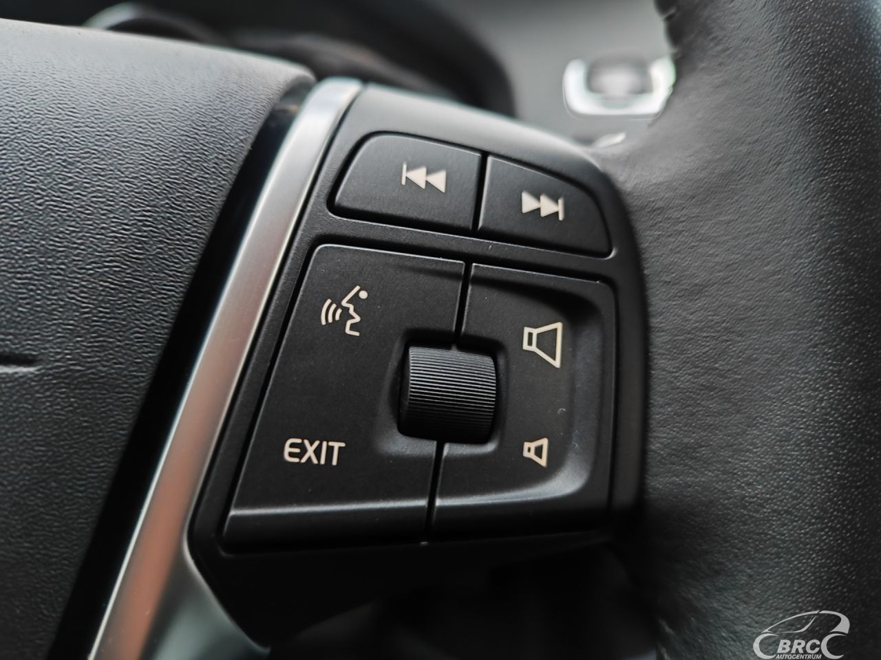 Volvo V60 | 24