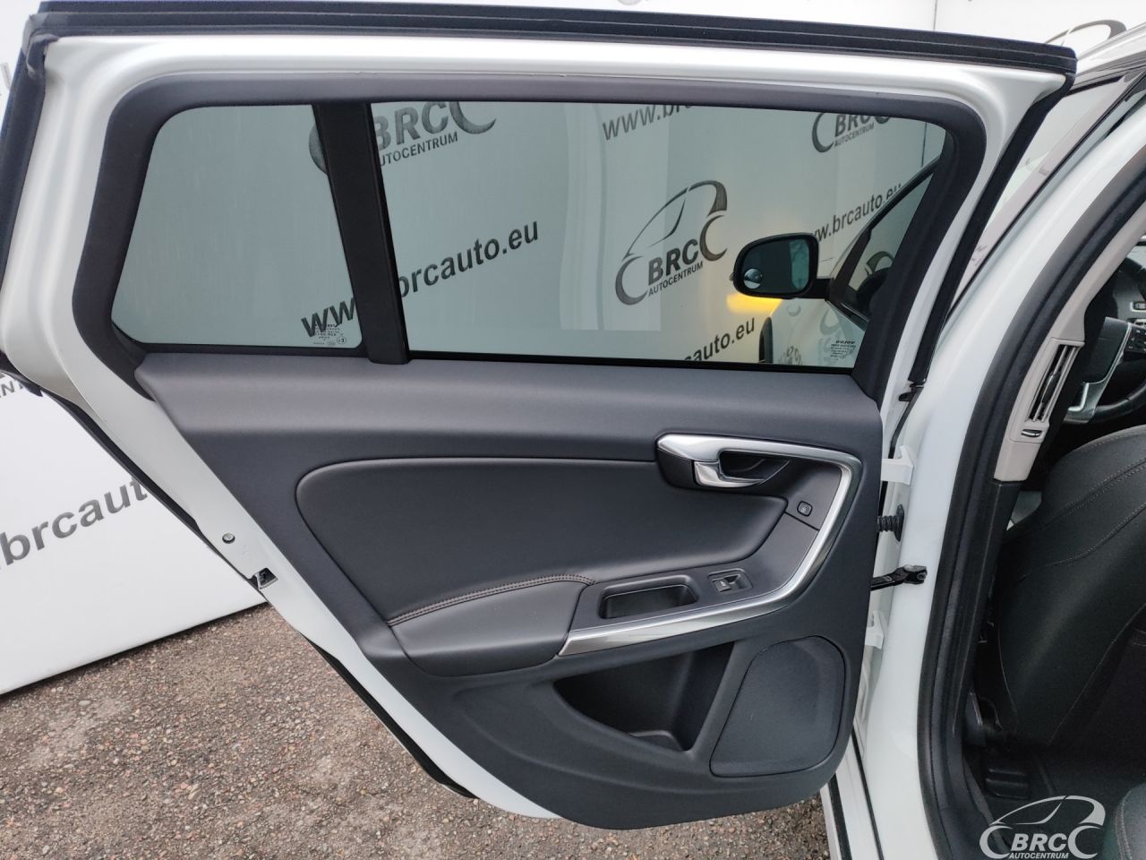 Volvo V60 | 11