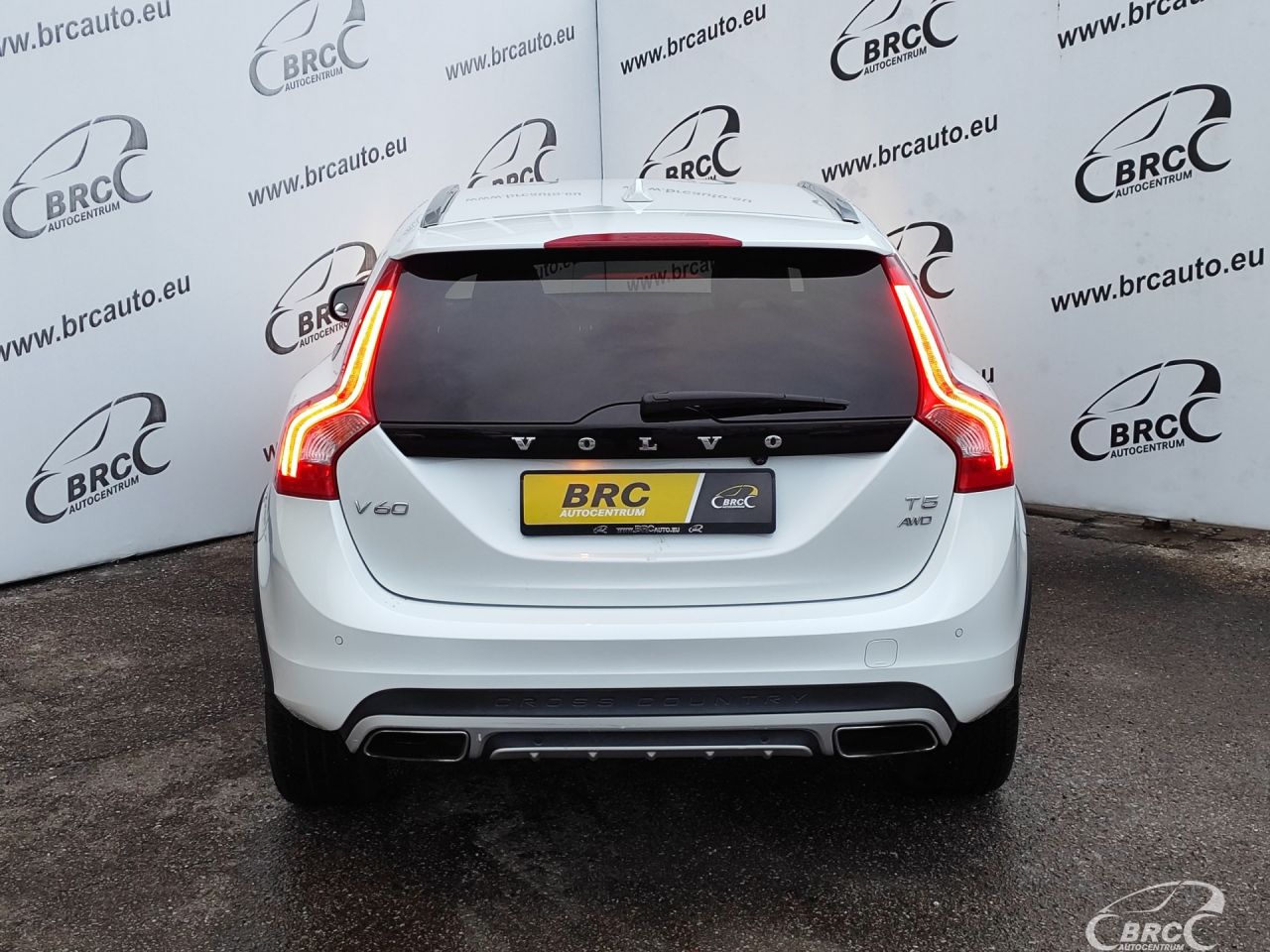 Volvo V60 | 37