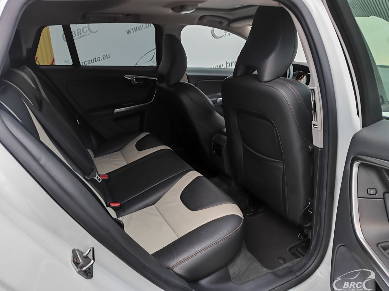 Volvo V60 | 8