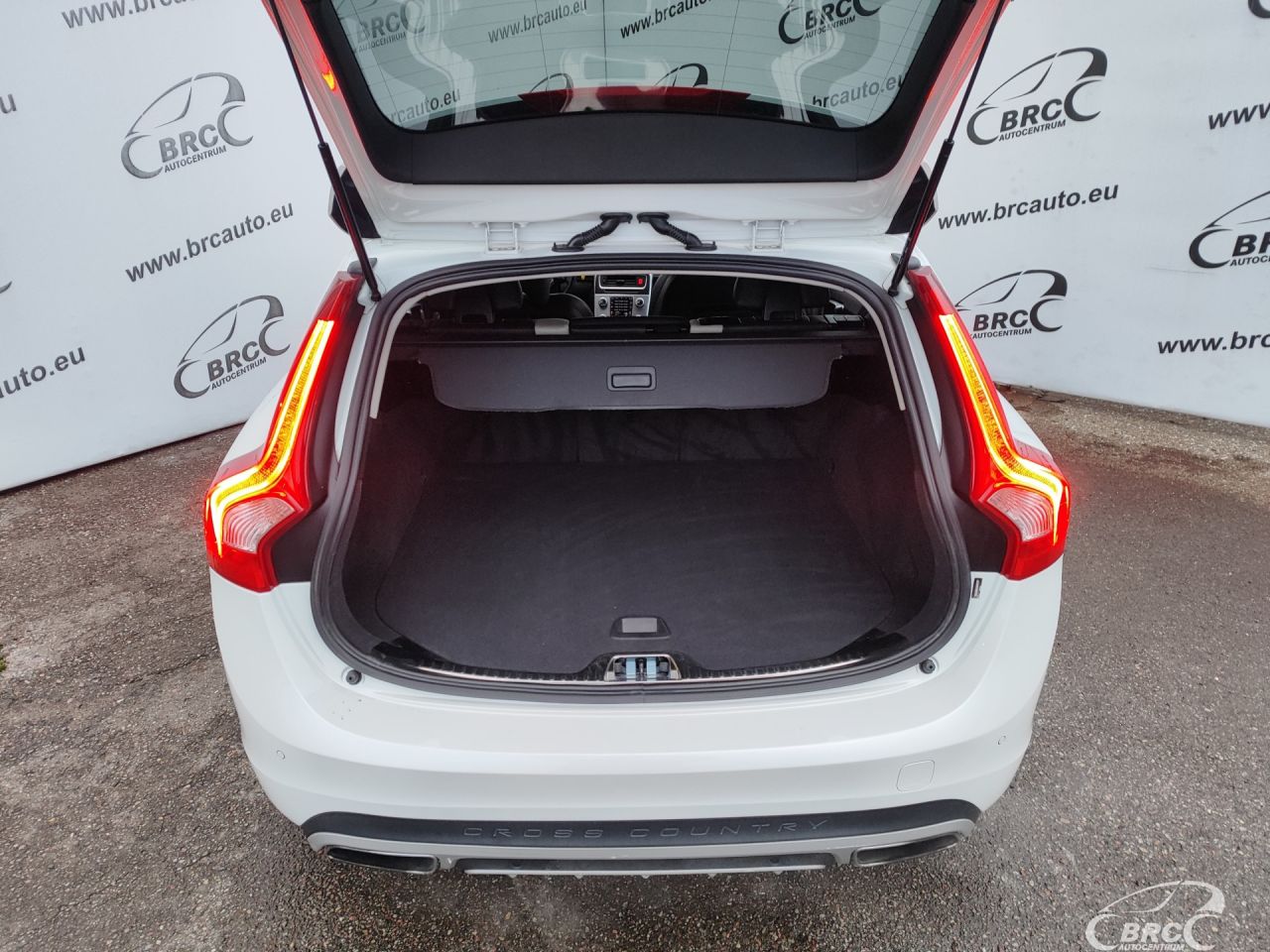 Volvo V60 | 10