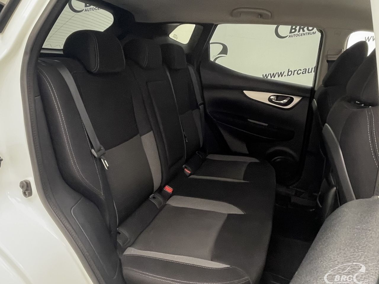 Nissan Qashqai | 12