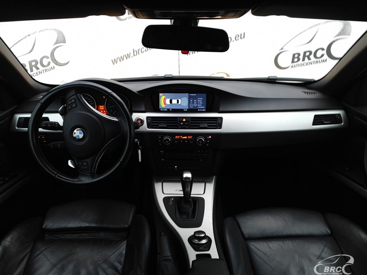 BMW 330 | 9