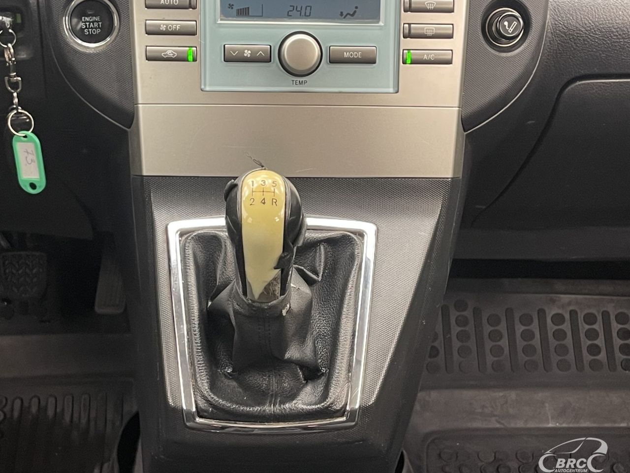 Toyota Corolla | 15