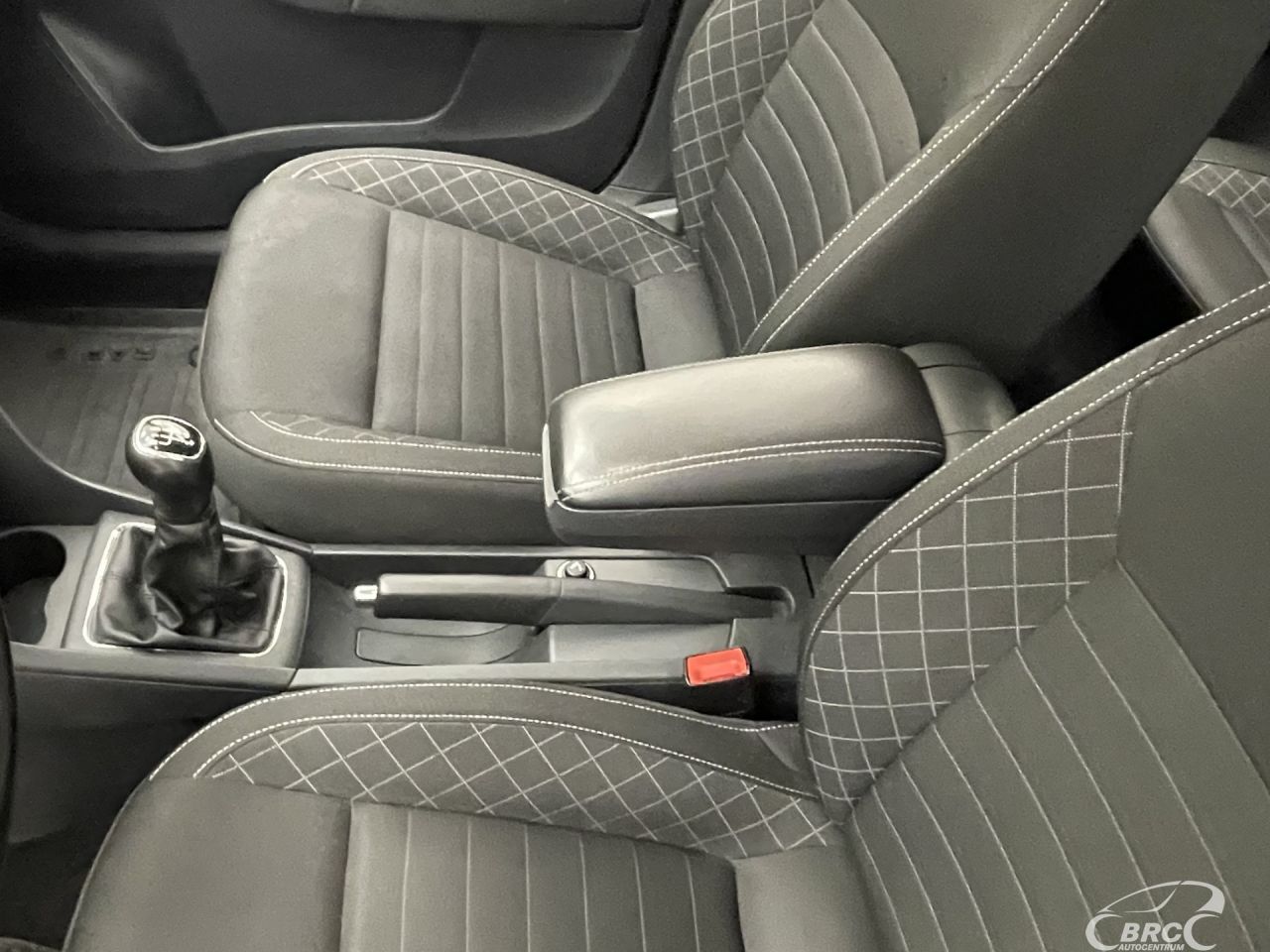 Skoda Rapid | 23