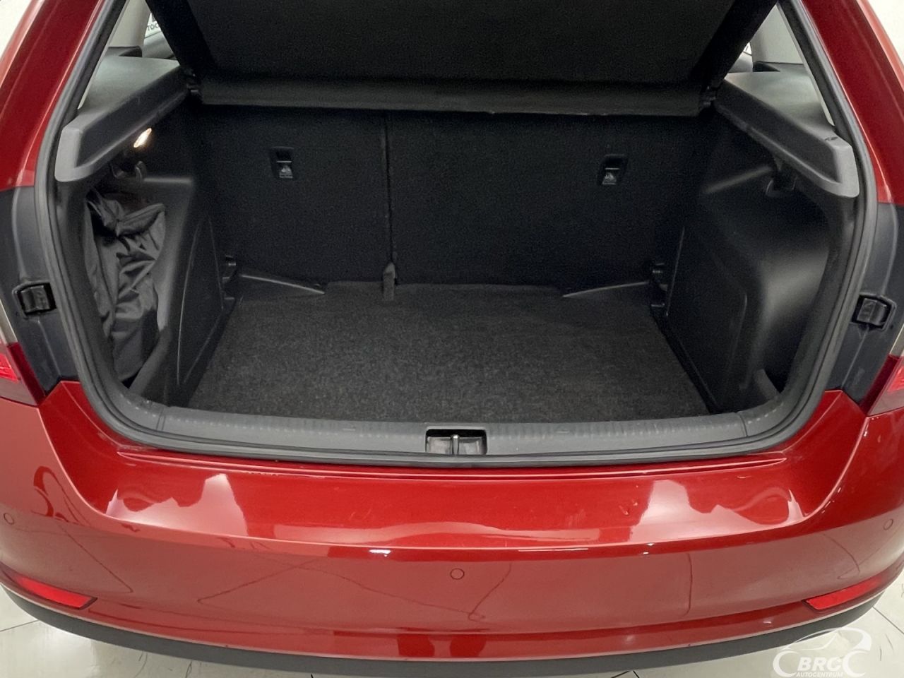 Skoda Rapid | 39