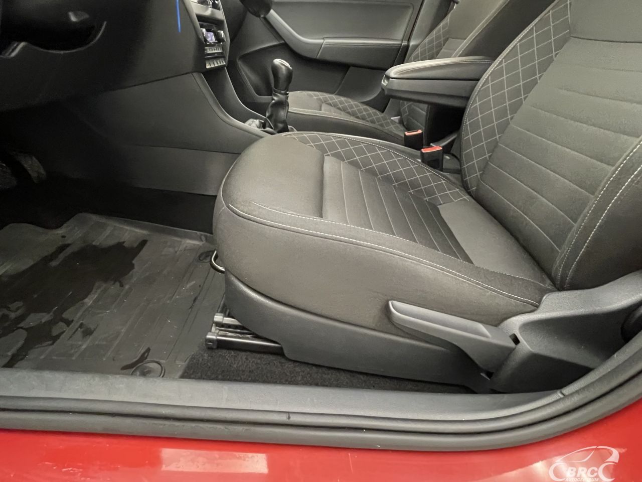 Skoda Rapid | 21
