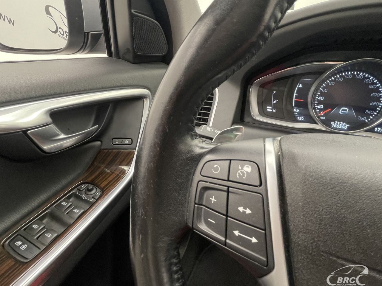 Volvo XC60 | 29