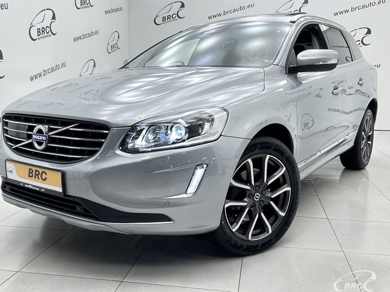 Volvo XC60 | 49