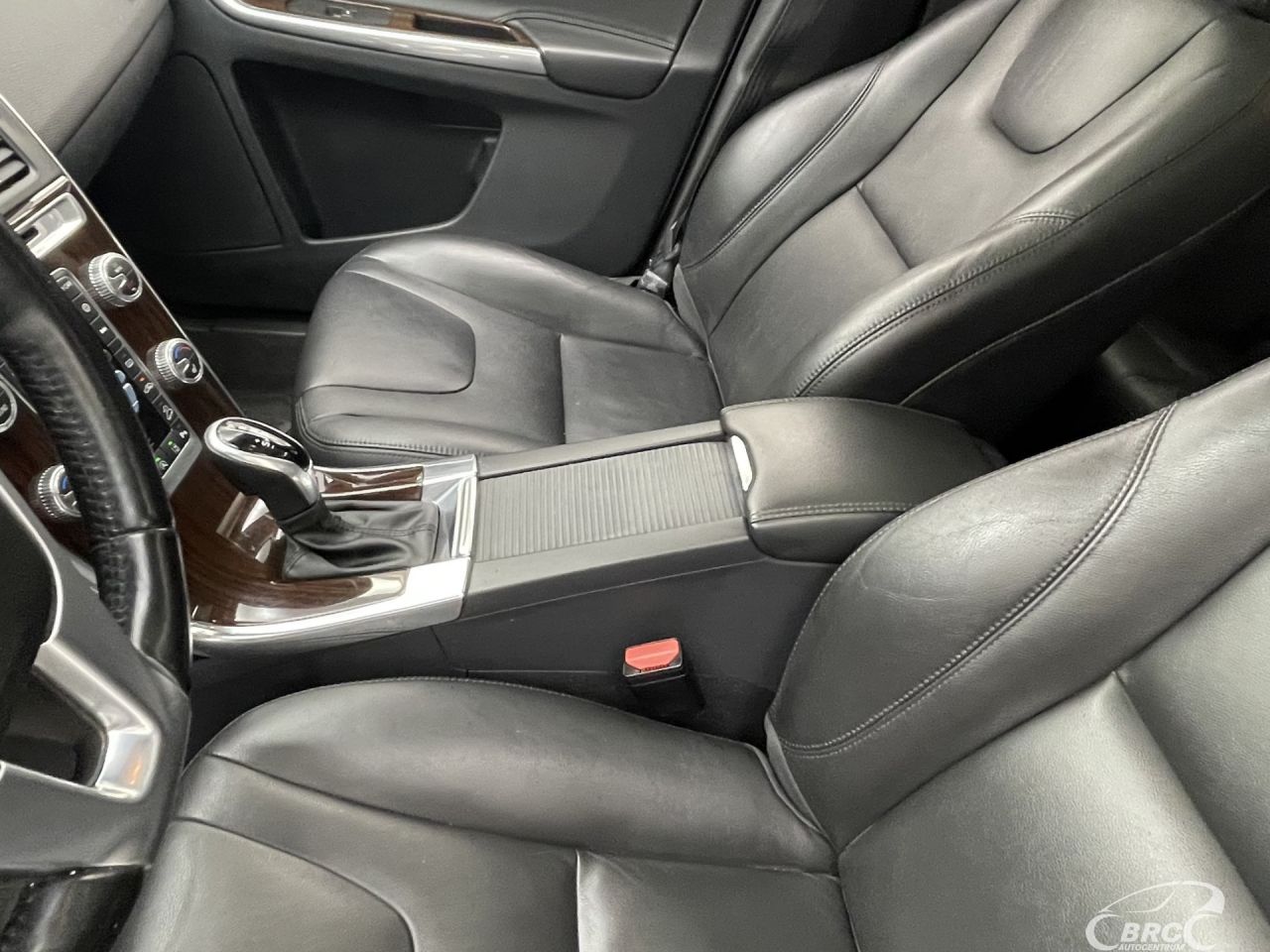 Volvo XC60 | 23